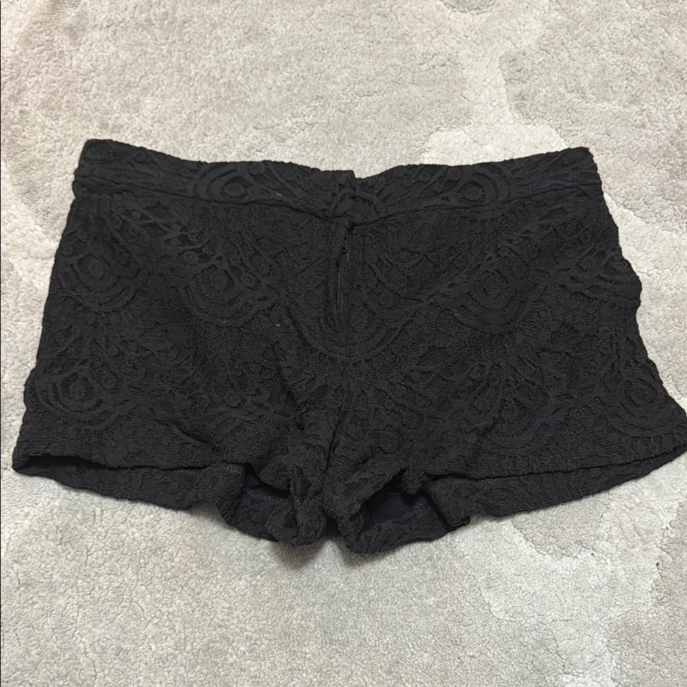 Express Lace Black Shorts with Sleek Fit